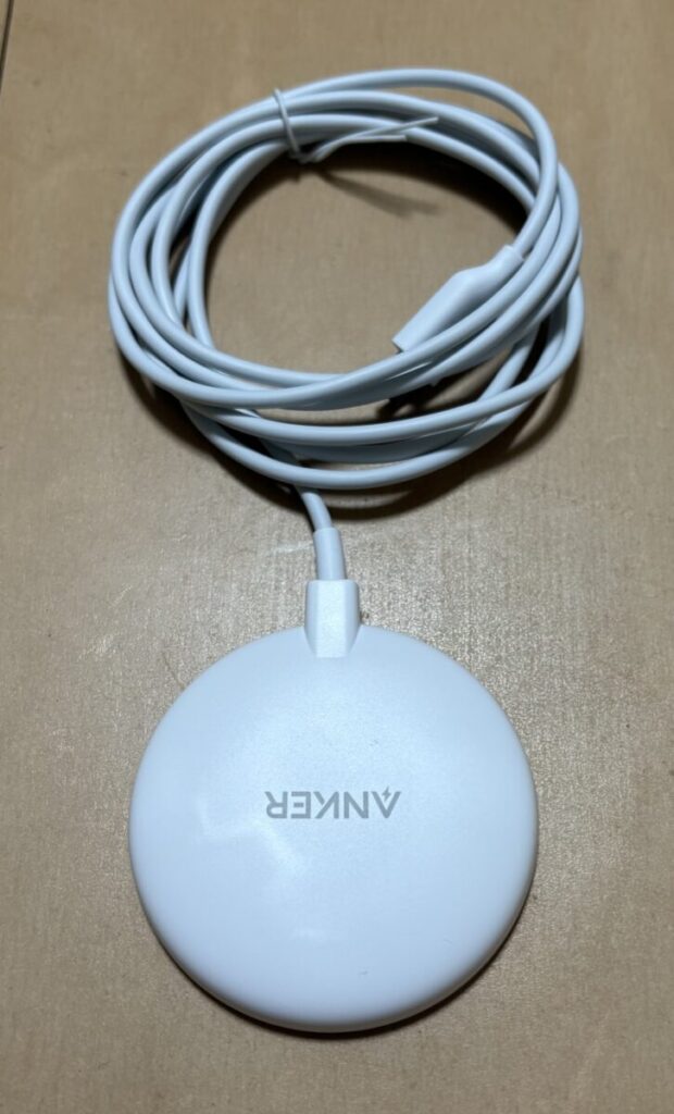 Anker PowerWave Magnetic Pad Lite 本体写真