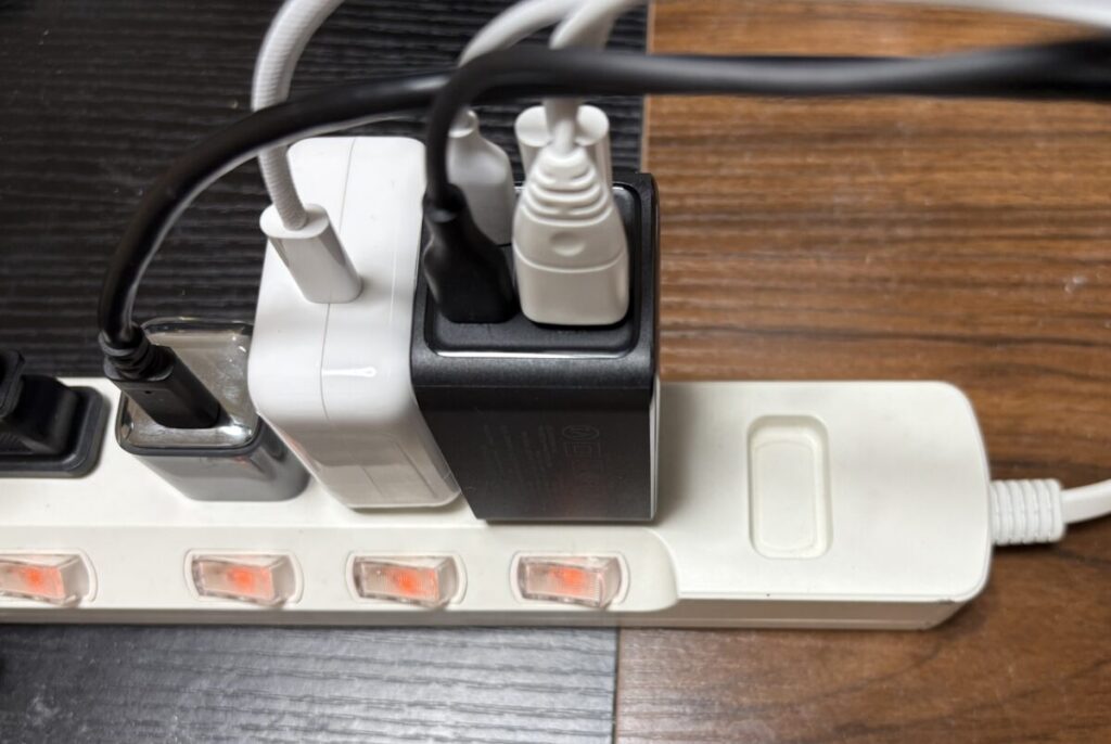 UGREEN Nexode 65W 使用例 写真