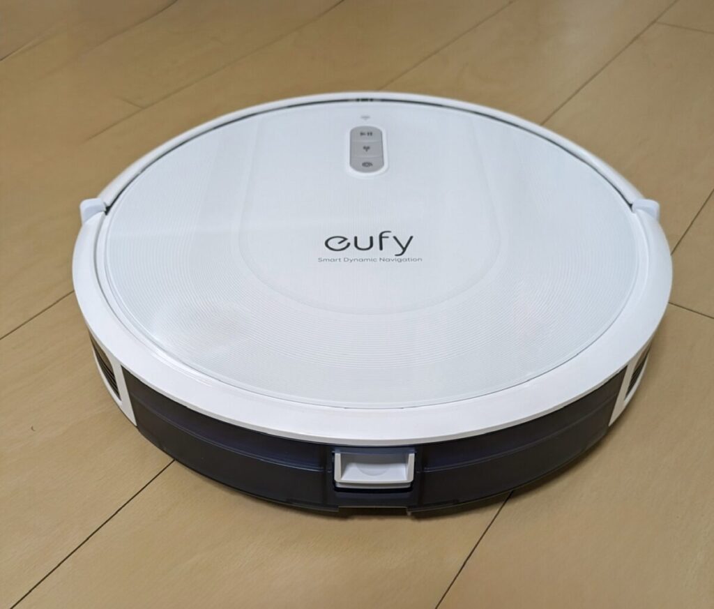 RoboVac G30 Hybrid本体外観　画像