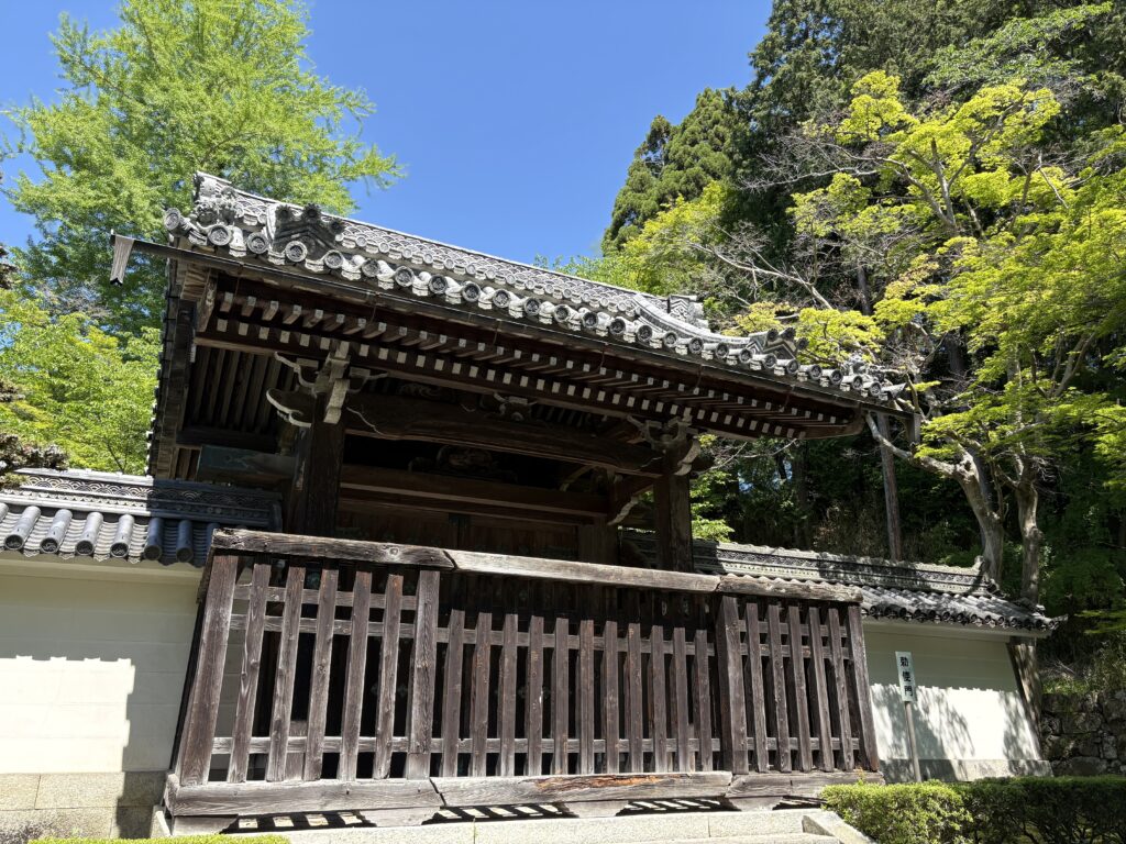西教寺　勅使門　画像