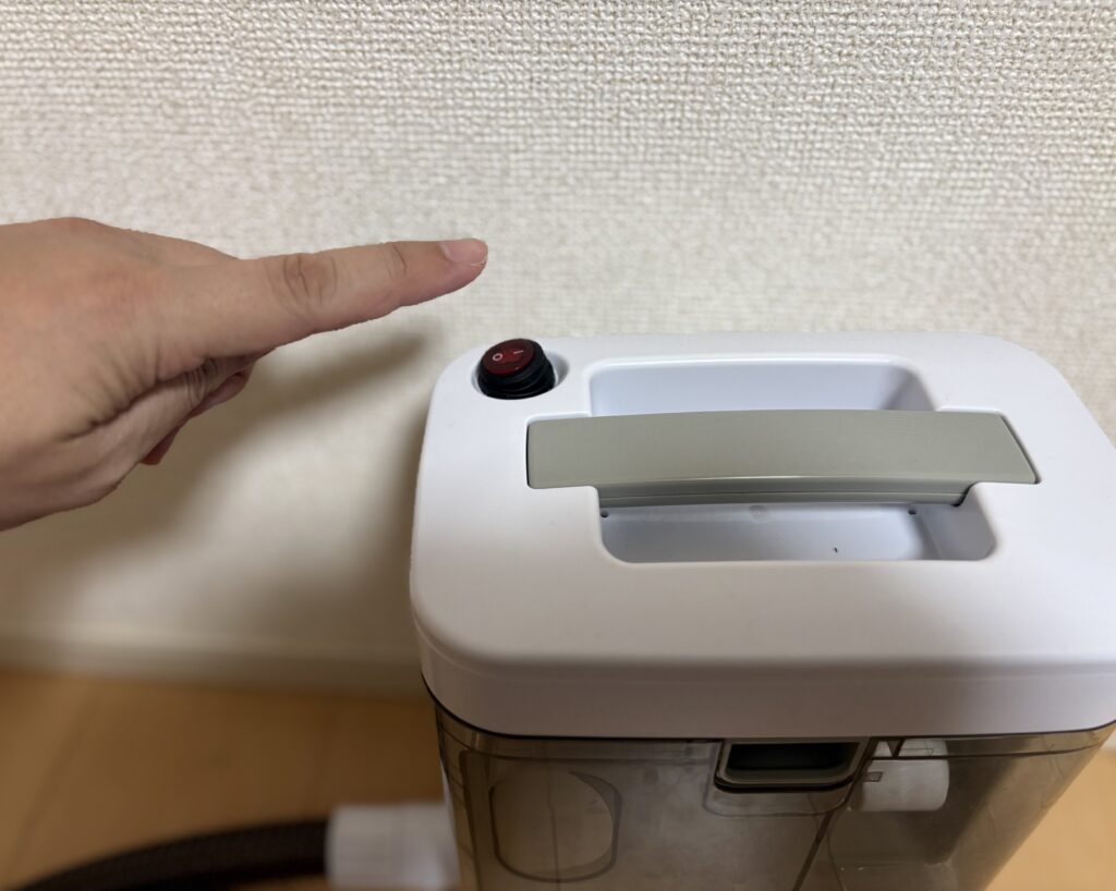 アイリスオーヤマ　リンサークリーナー RNS-300　電源位置　画像