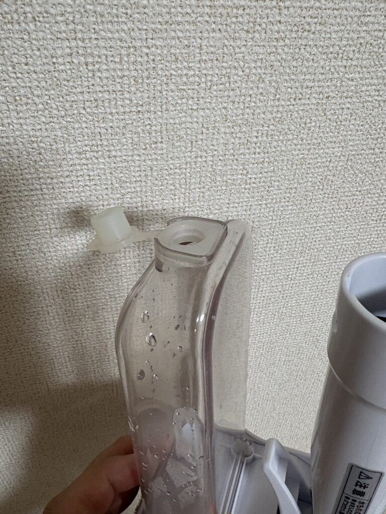 アイリスオーヤマ　リンサークリーナー RNS-300　給水タンク　画像