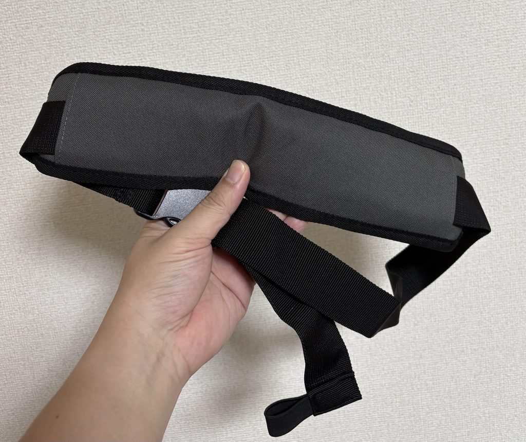 ヒップシート付きショルダーバッグDACCOBAG（ダッコバッグ）のウエストベルト画像